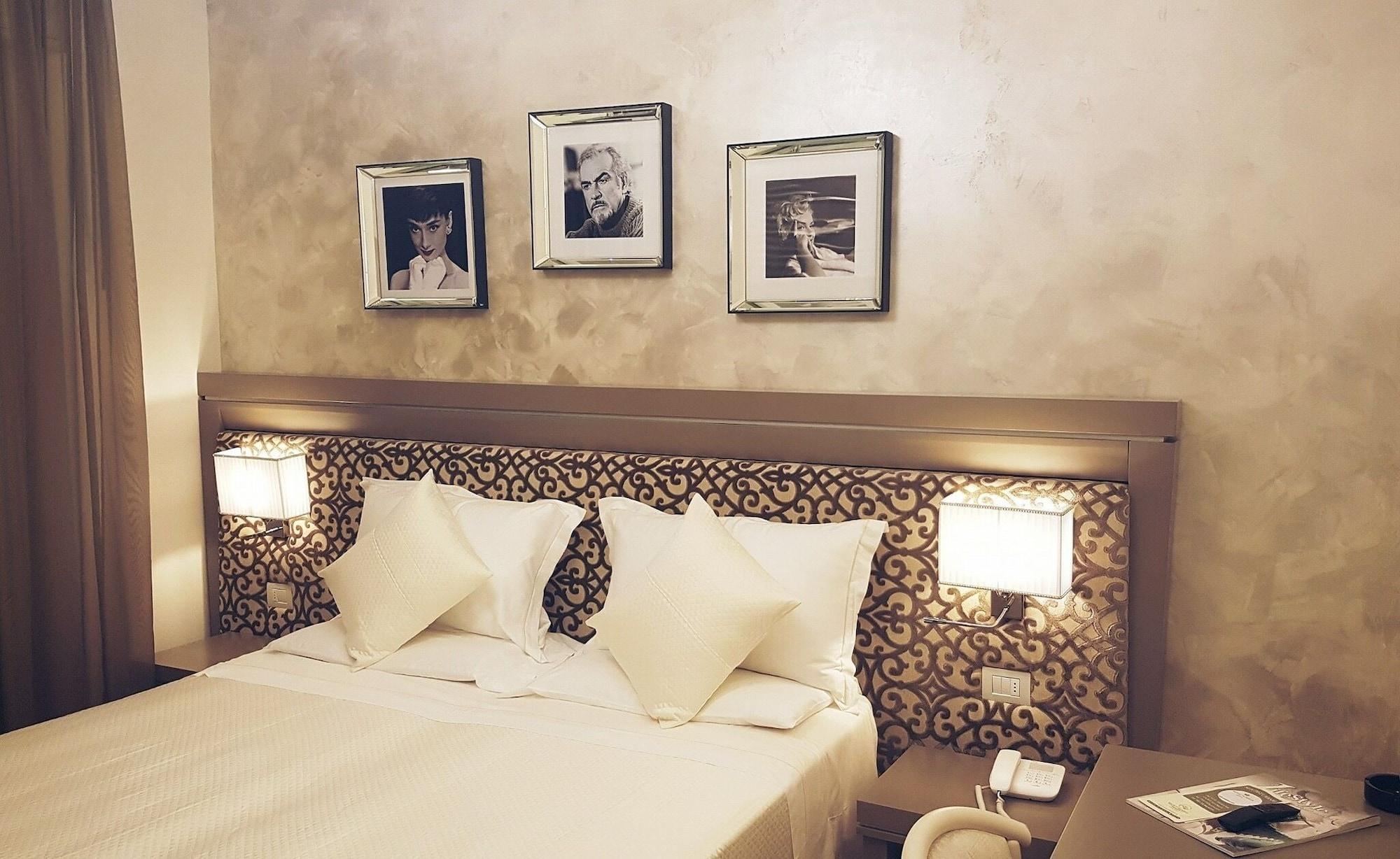 Hotel Aurelia Milano Marittima Esterno foto