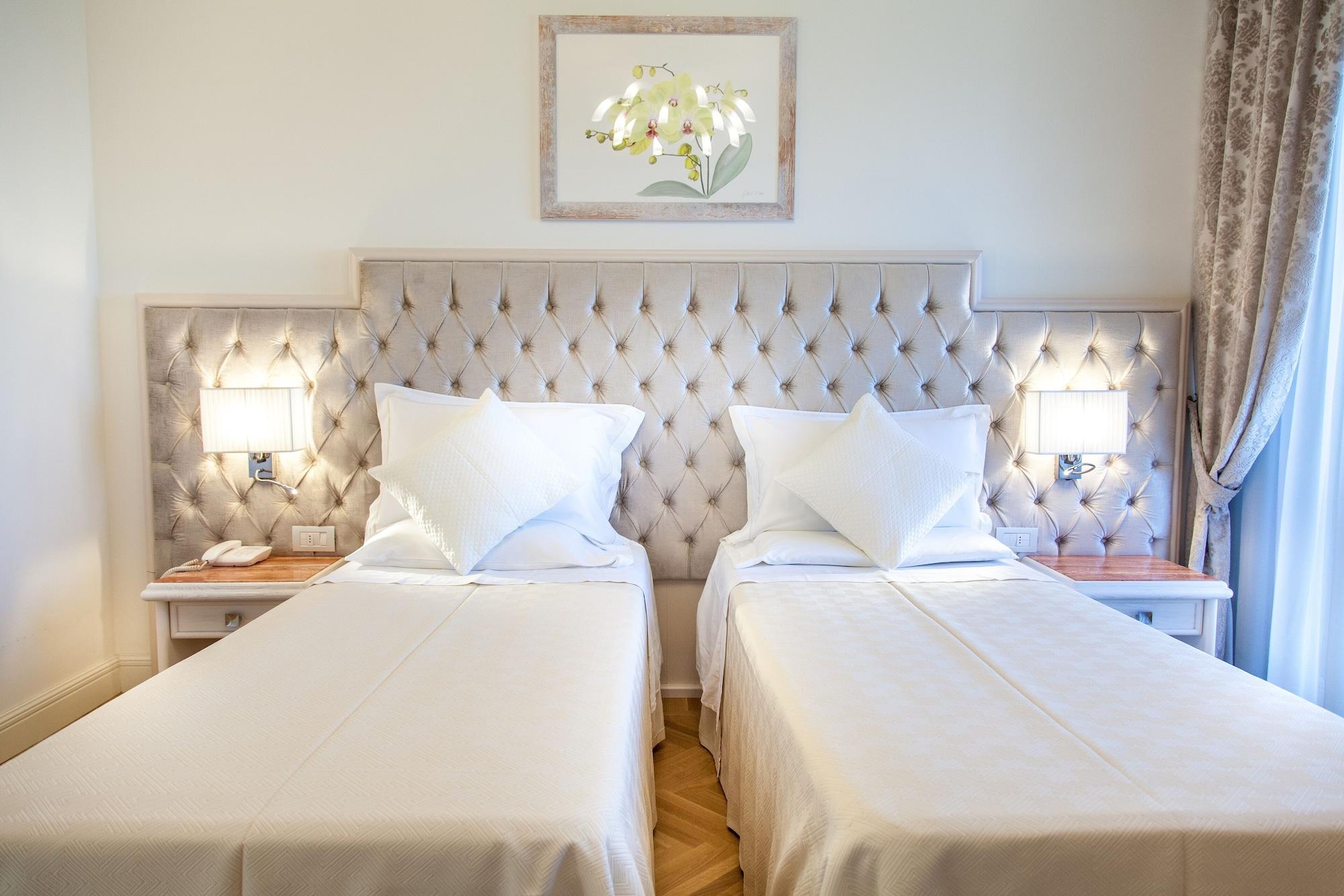Hotel Aurelia Milano Marittima Esterno foto